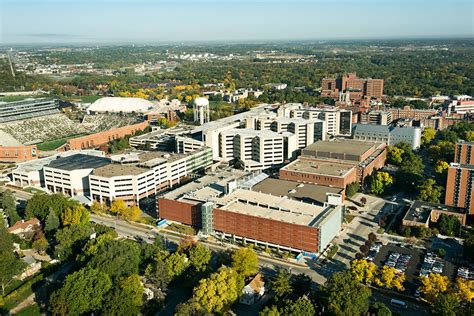iowa hospitals and clinics iowa city.